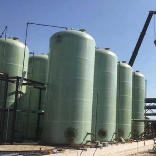 玻璃鋼儲(chǔ)罐、非標(biāo)設(shè)備 